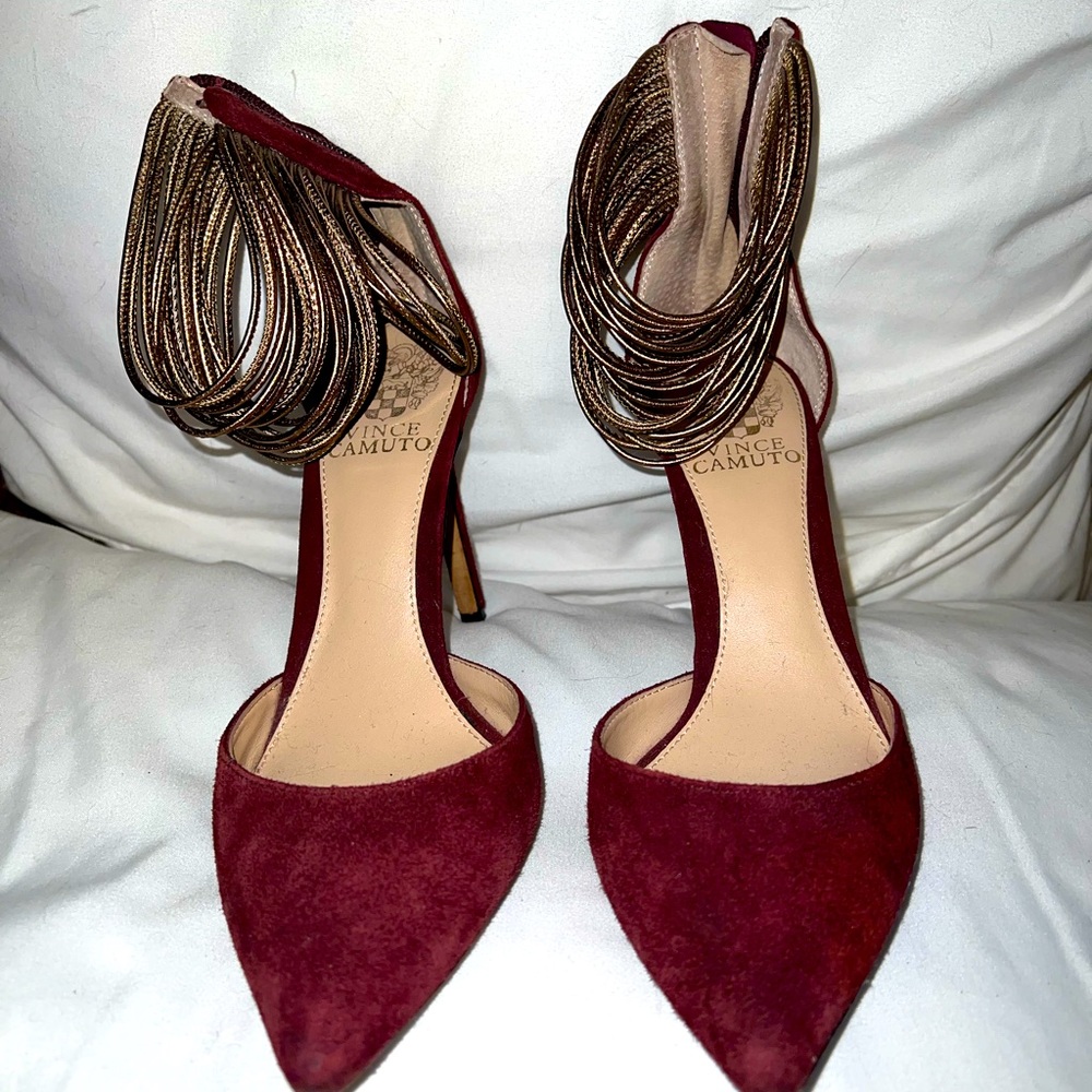 Vince Camuto pump heels